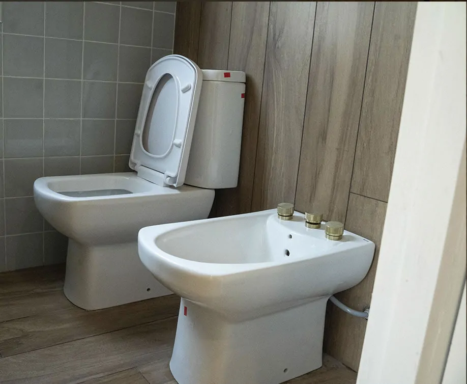 multiespacio detalles ba&ntilde;os